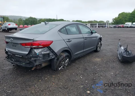 2018 Hyundai Elantra Value Edition из США, поврежденный, VIN 5NPD84LF7JH252169